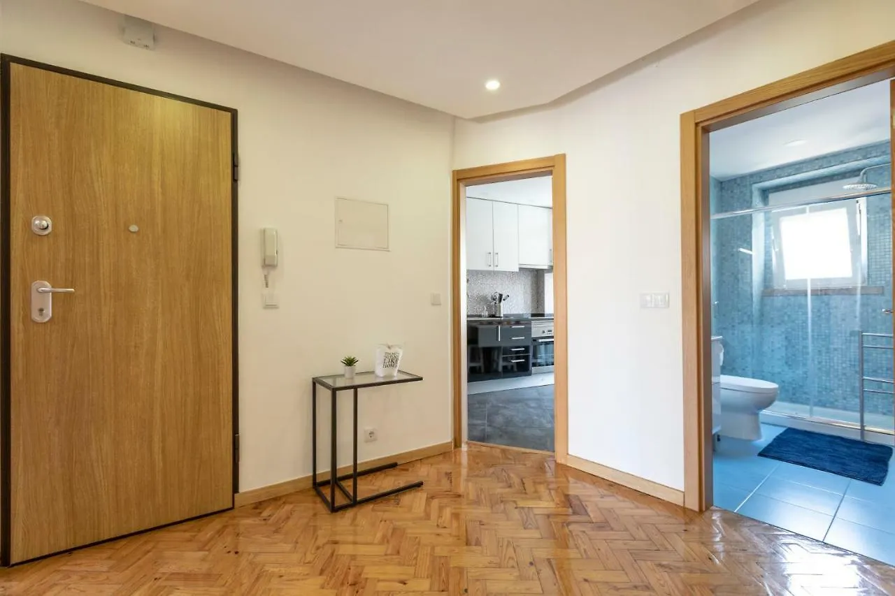 Like-Home-T3 Apt-Campolide, Near Amoreiras Mall Lisboa Portugalsko